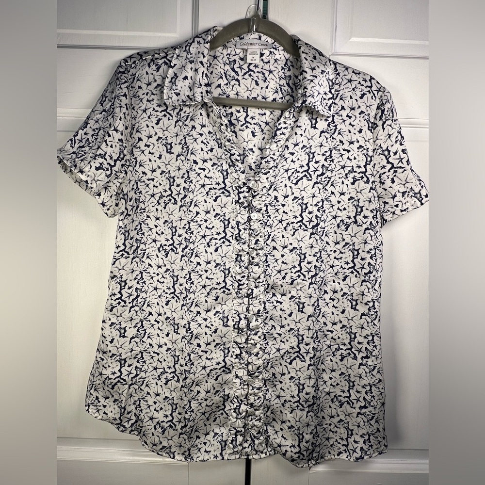 COLDWATER CREEK White/Blue-White Floral Silk Feel Ruffled Button-up Fairy Sz M